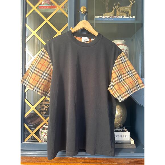Burberry Serra Nova Check Black Oversized Tee Shirt Large L 8014895 - Picture 6 of 16